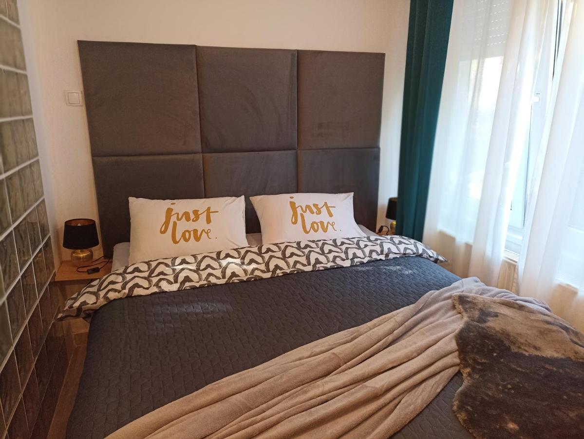 Apartment Close2Park *** Чаковец Экстерьер фото