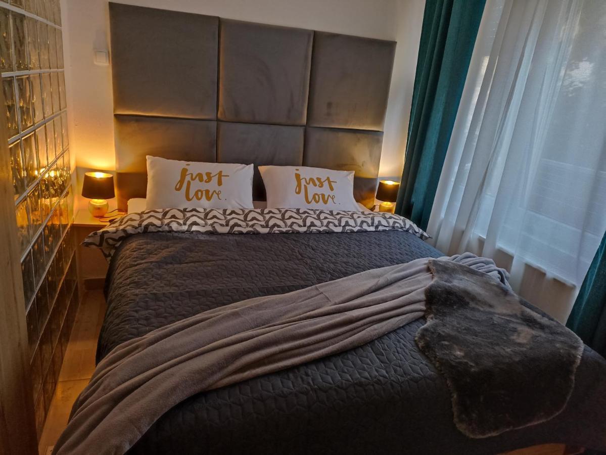 Apartment Close2Park *** Чаковец Экстерьер фото